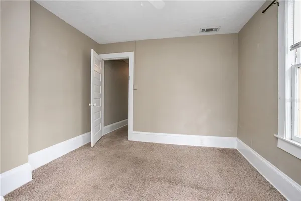$445,000 | 206 West Wisconsin Avenue, DeLand, FL 32720