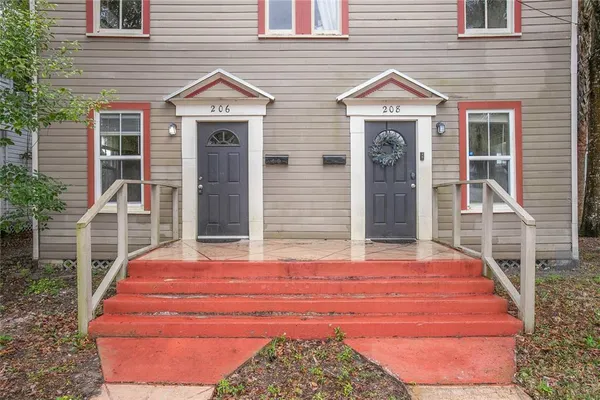 $445,000 | 206 West Wisconsin Avenue, DeLand, FL 32720