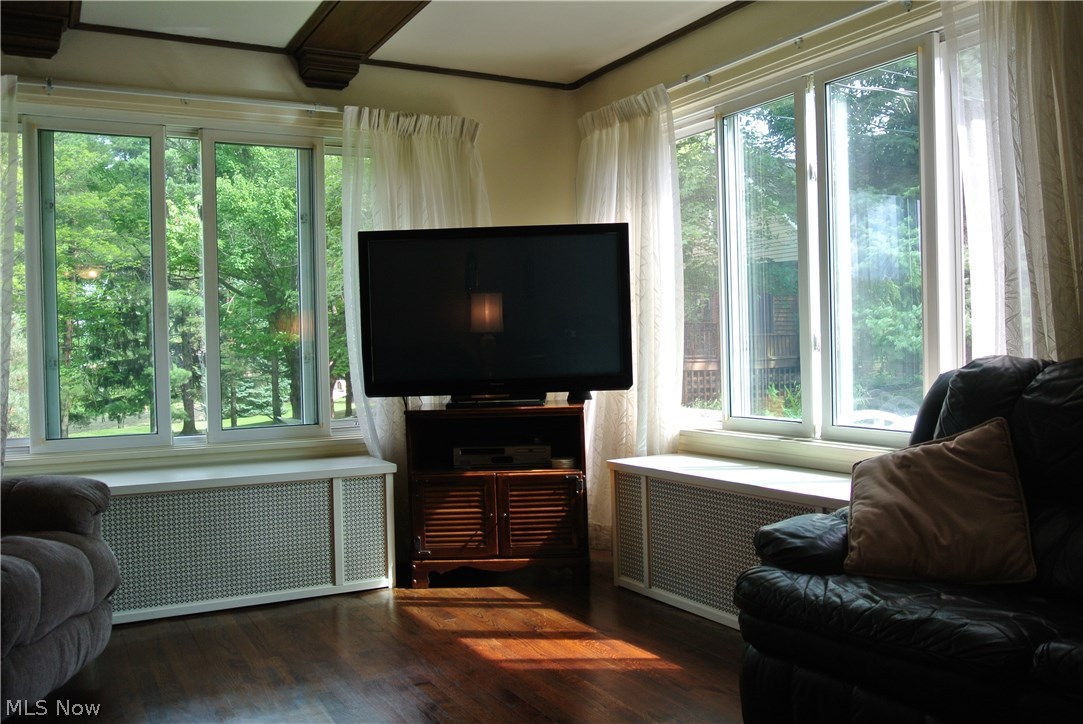 2945 Hillside Road Independence, OH 44131 - Photo 8 of 35 Many windows bring in light and frame the panoramic views.