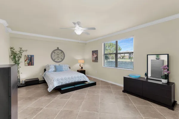 $450,000 | 3169 Aviamar Circle, Unit 102, Naples, FL 34114