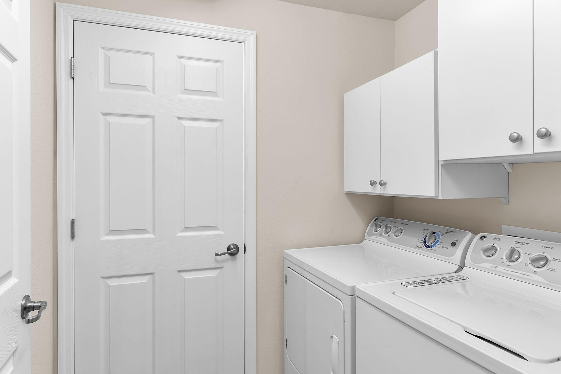 3169 Aviamar Circle, Unit 102 Naples, FL 34114 - Photo 20 of 37 226012217j