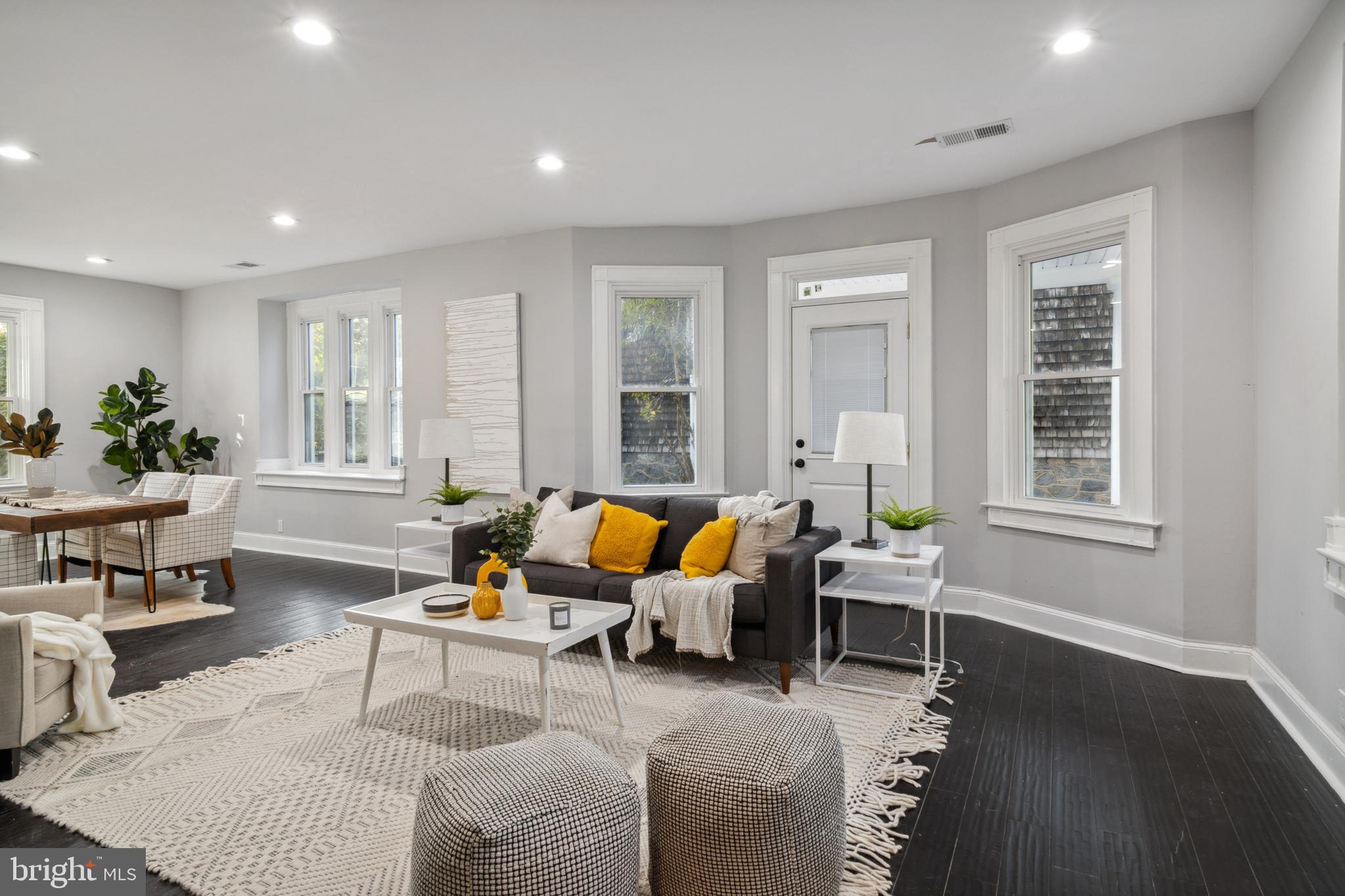 505 Orkney Road Baltimore, MD 21212 - Photo 5 of 46