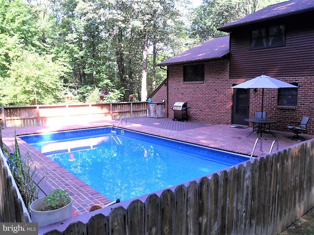 1910 Rosepointe Way Spring Grove, PA 17362 - Photo 32 of 36