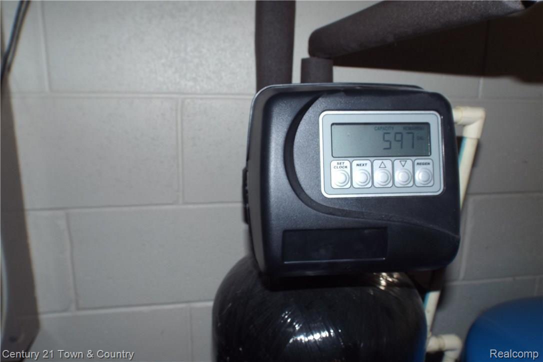 6384 Perry Road Grand Blanc, MI 48439 - Photo 44 of 77 Basement 2.JPG