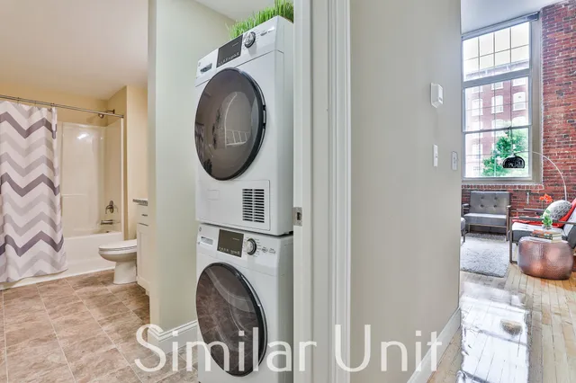 $2,340 | 670 North Commercial Street, Unit 31, Manchester, NH 03101