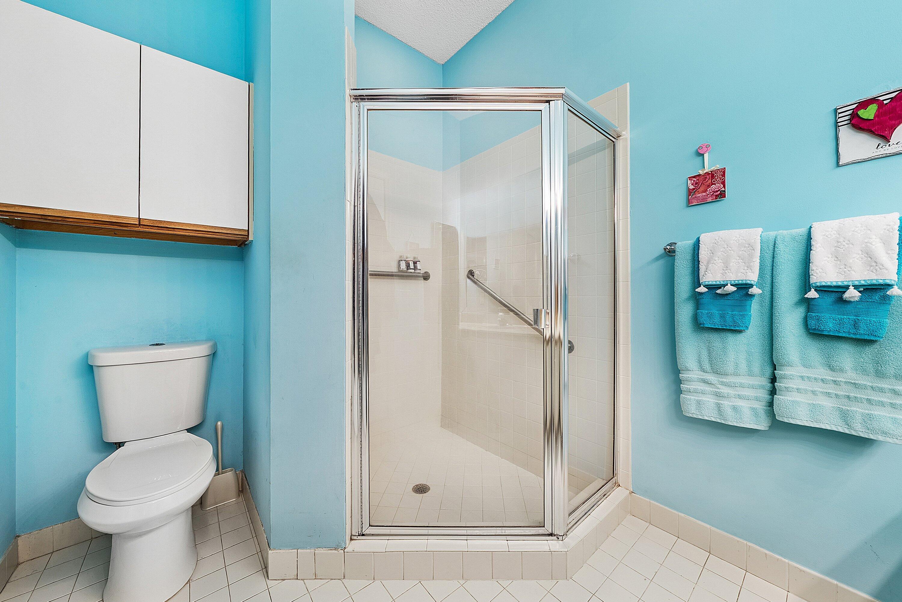 9238 Vineland Court, Unit A Boca Raton, FL 33496 - Photo 21 of 43 021-9238VinelandCourt-A-BocaRaton-FL-334