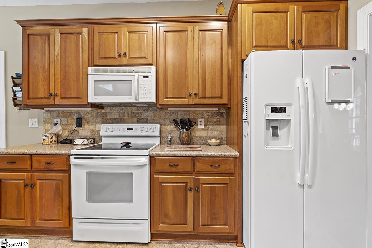 219 Compass Point Ninety Six, SC 29666 - Photo 5 of 27