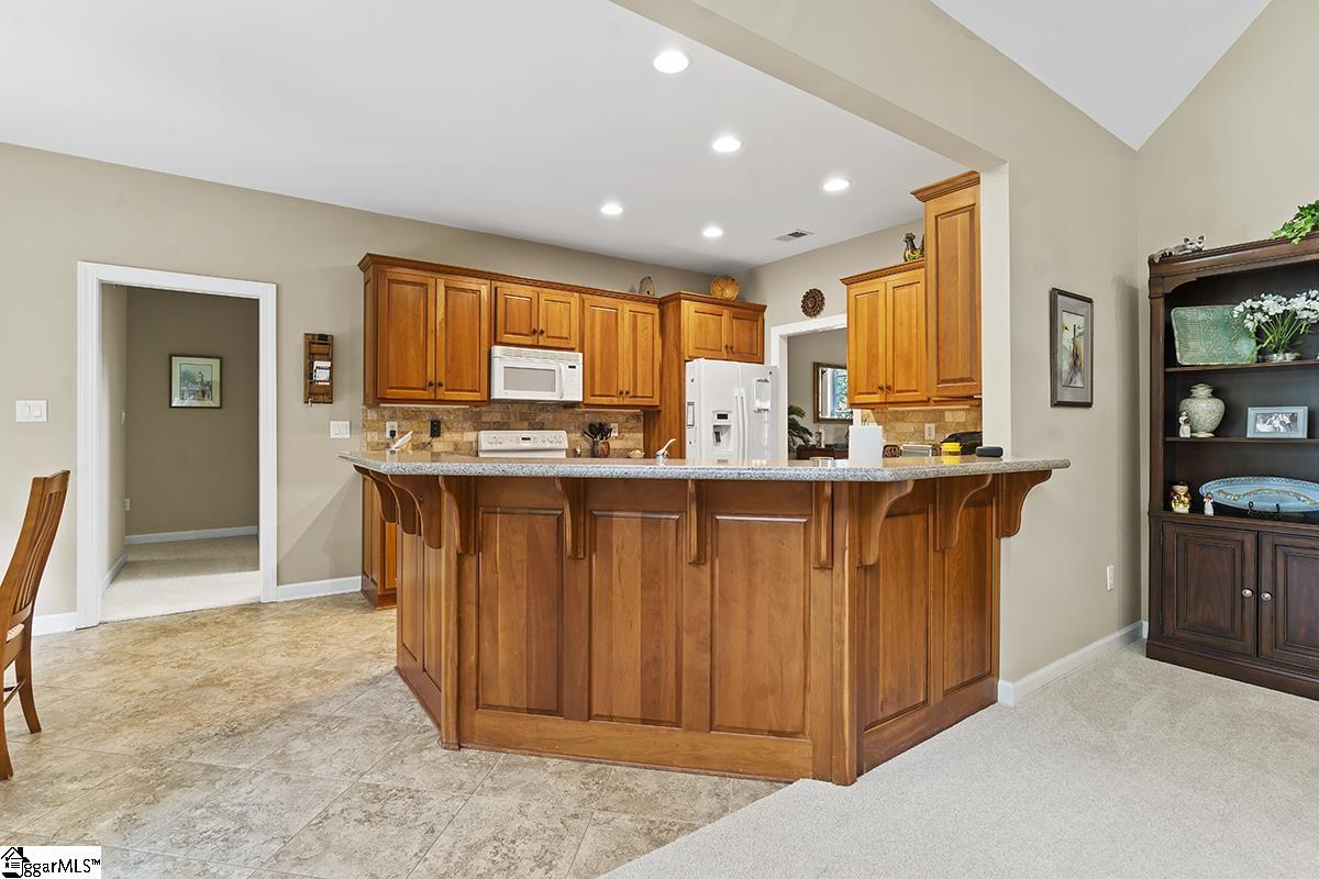 219 Compass Point Ninety Six, SC 29666 - Photo 7 of 27