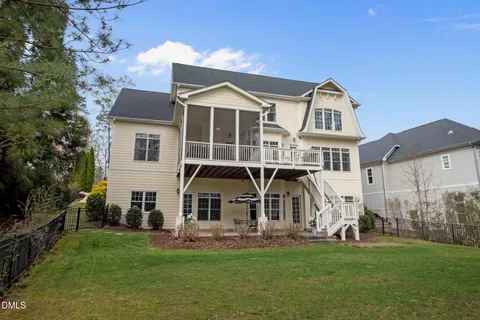 $1,200,000 | 564 Mountain Laurel, Chapel Hill, NC 27517