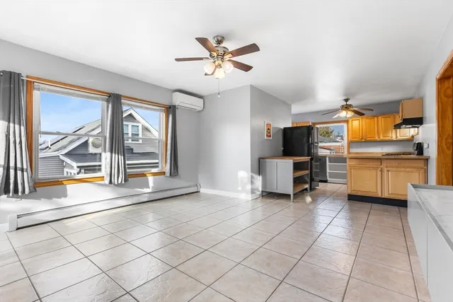 $2,750 | 12 Wilmington Avenue, Unit 2, Boston, MA 02124