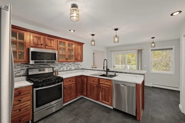 $600,000 | 62 Woodsedge Road, Morristown, VT 05661