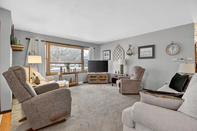 $320,000 | 209 West Chestnut Street, Pardeeville, WI 53954