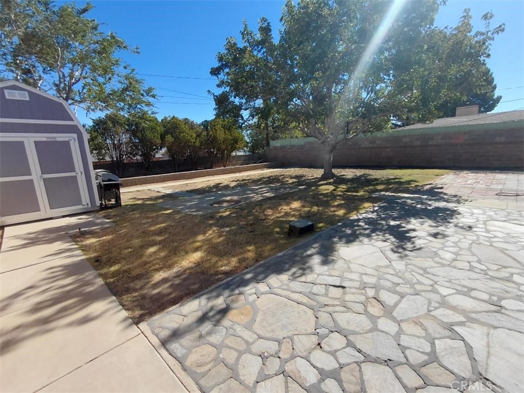 1211 East Ave R-3 Palmdale, CA 93550 - Photo 19 of 20