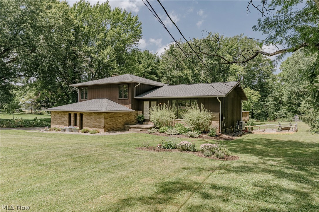 875 Dunning Road New Franklin, OH 44614 - Photo 2 of 49