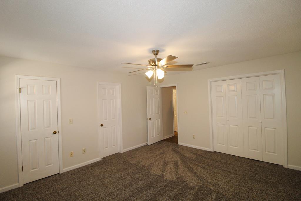 101 East Roxbury Road Dothan, AL 36305 - Photo 10 of 27 Primary Suite