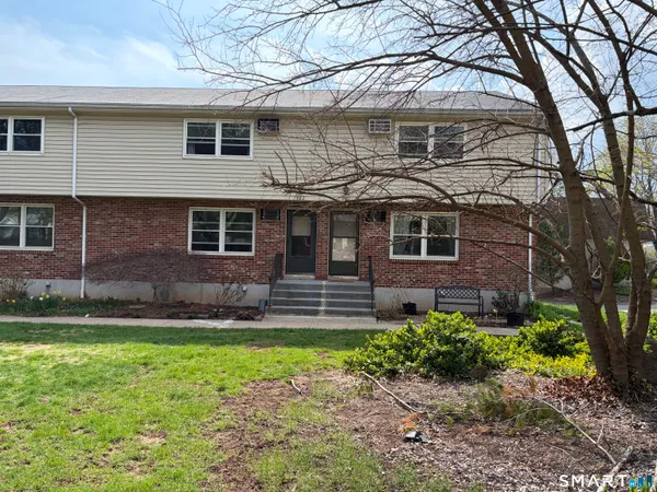 $209,900 | 302 Blackstone Villiage, Unit 302, Meriden, CT 06450