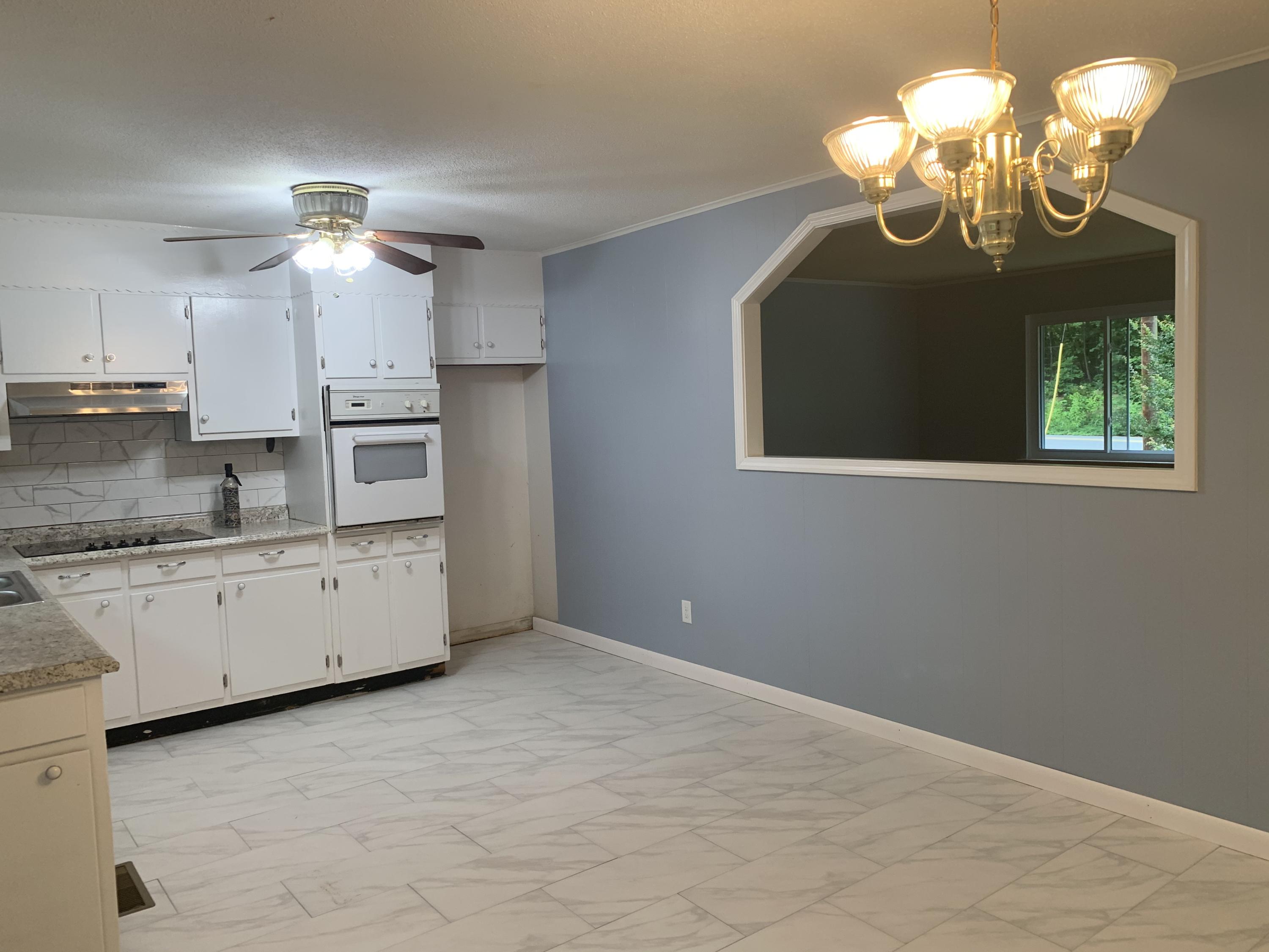 7834 Hancock Road Chattanooga, TN 37416 - Photo 4 of 24 IMG_4853