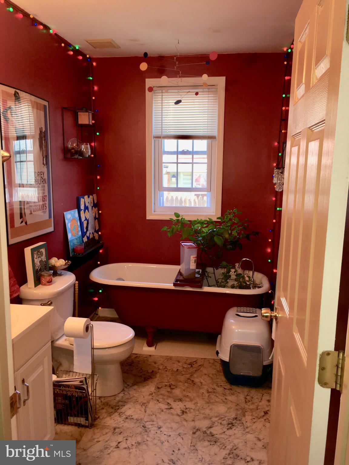 108 Burck Street Frederick, MD 21701 - Photo 11 of 19 Main Level Bath