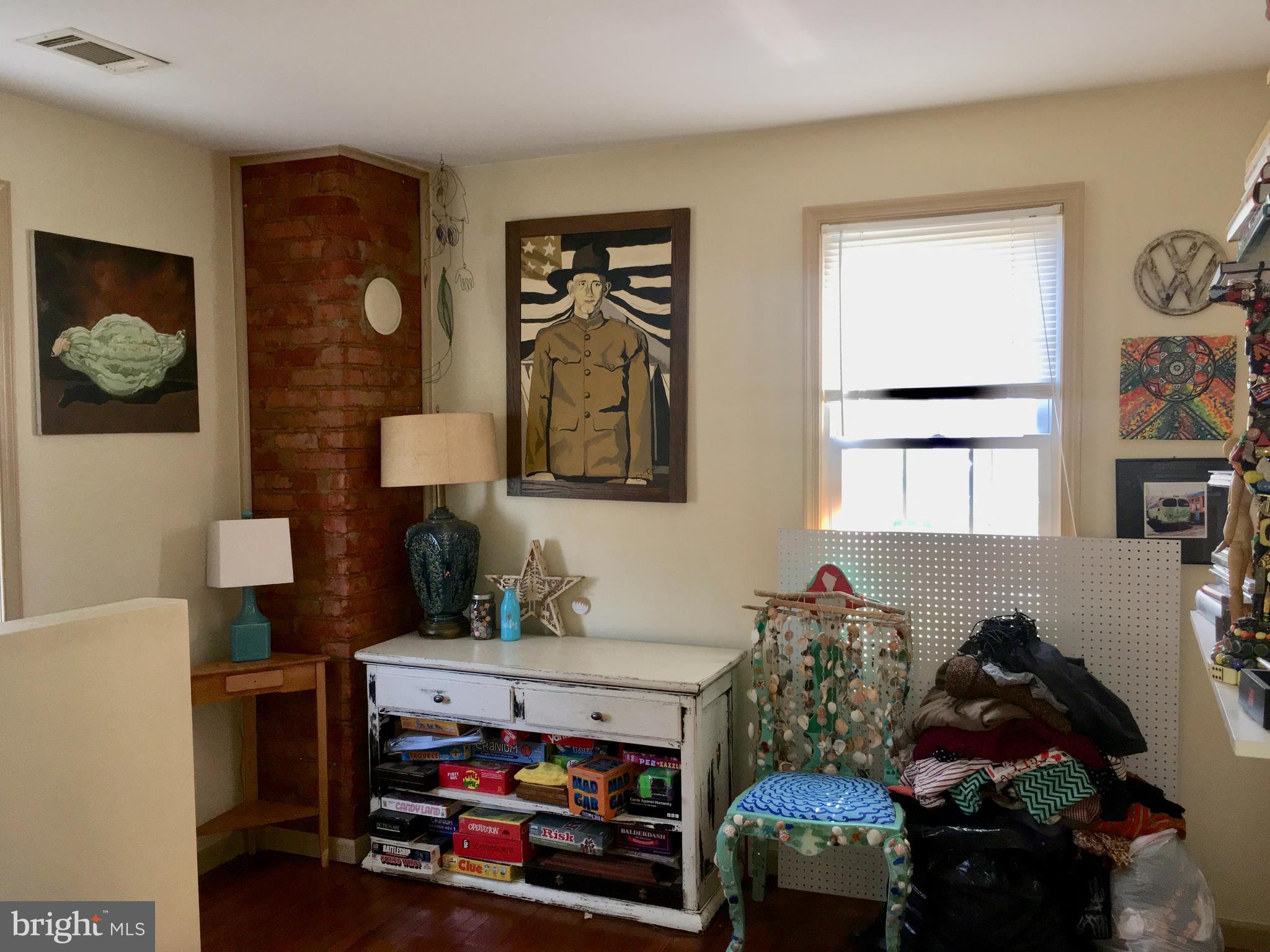 108 Burck Street Frederick, MD 21701 - Photo 7 of 19 Interior (General)