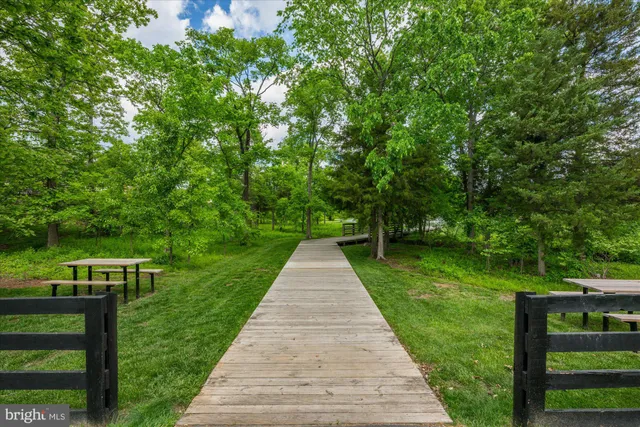 $1,149,000 | 20305 Savin Hill Drive, Ashburn, VA 20147