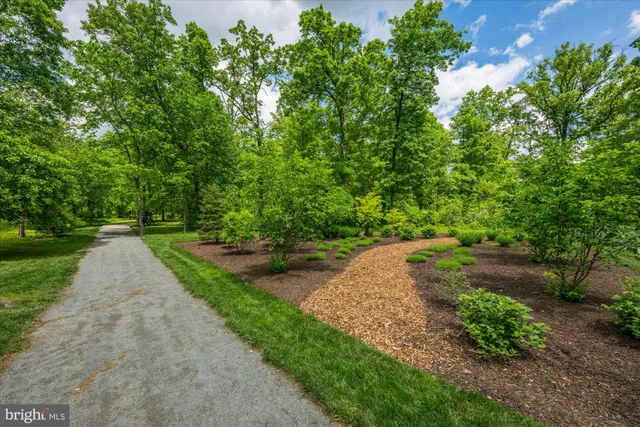 $1,149,000 | 20305 Savin Hill Drive, Ashburn, VA 20147