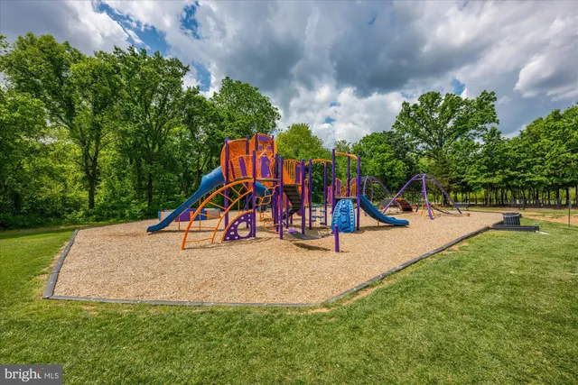 $1,149,000 | 20305 Savin Hill Drive, Ashburn, VA 20147