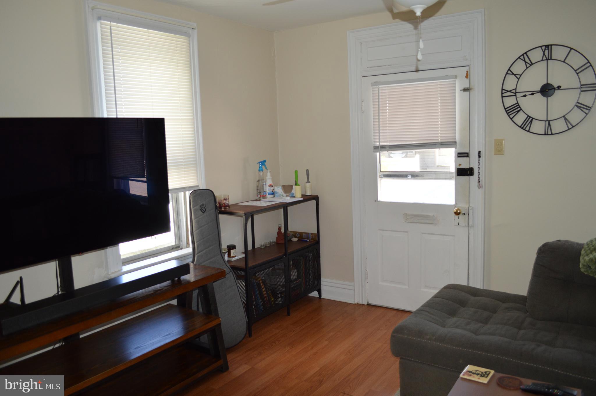 229 Locust Street Hanover, PA 17331 - Photo 9 of 30
