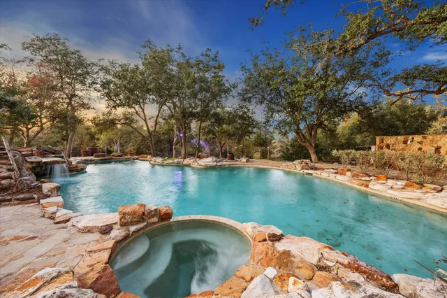 a view of a lake from a yard