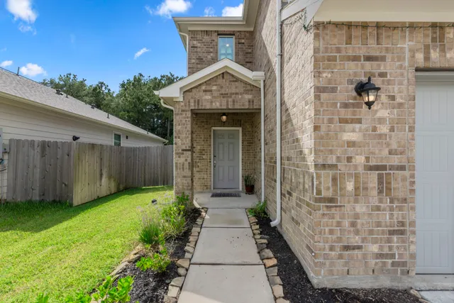 $290,000 | 14427 Sunny Bend Way, Conroe, TX 77303