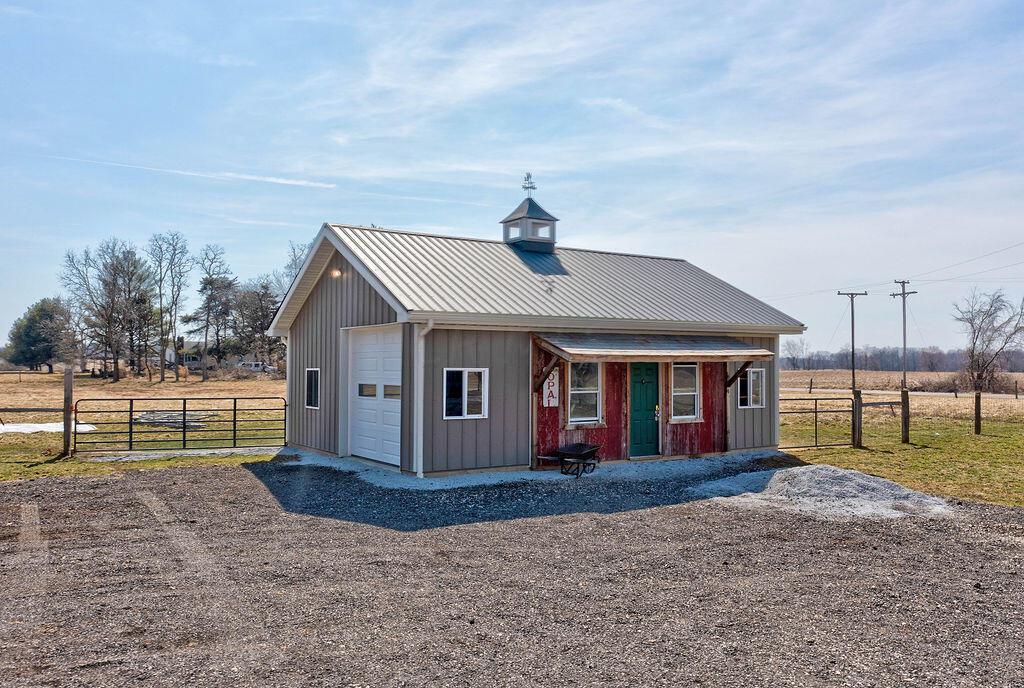 2286 Rock Road Shelby, OH 44875 - Photo 10 of 50 2286RockRoadExt_Hommati102-21