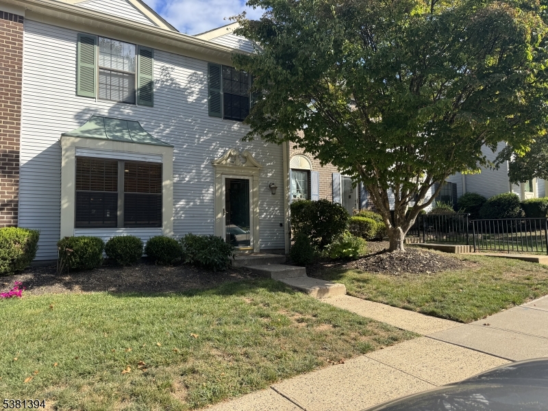 4 Woodward Lane Basking Ridge, NJ 07920 - Photo 1 of 29