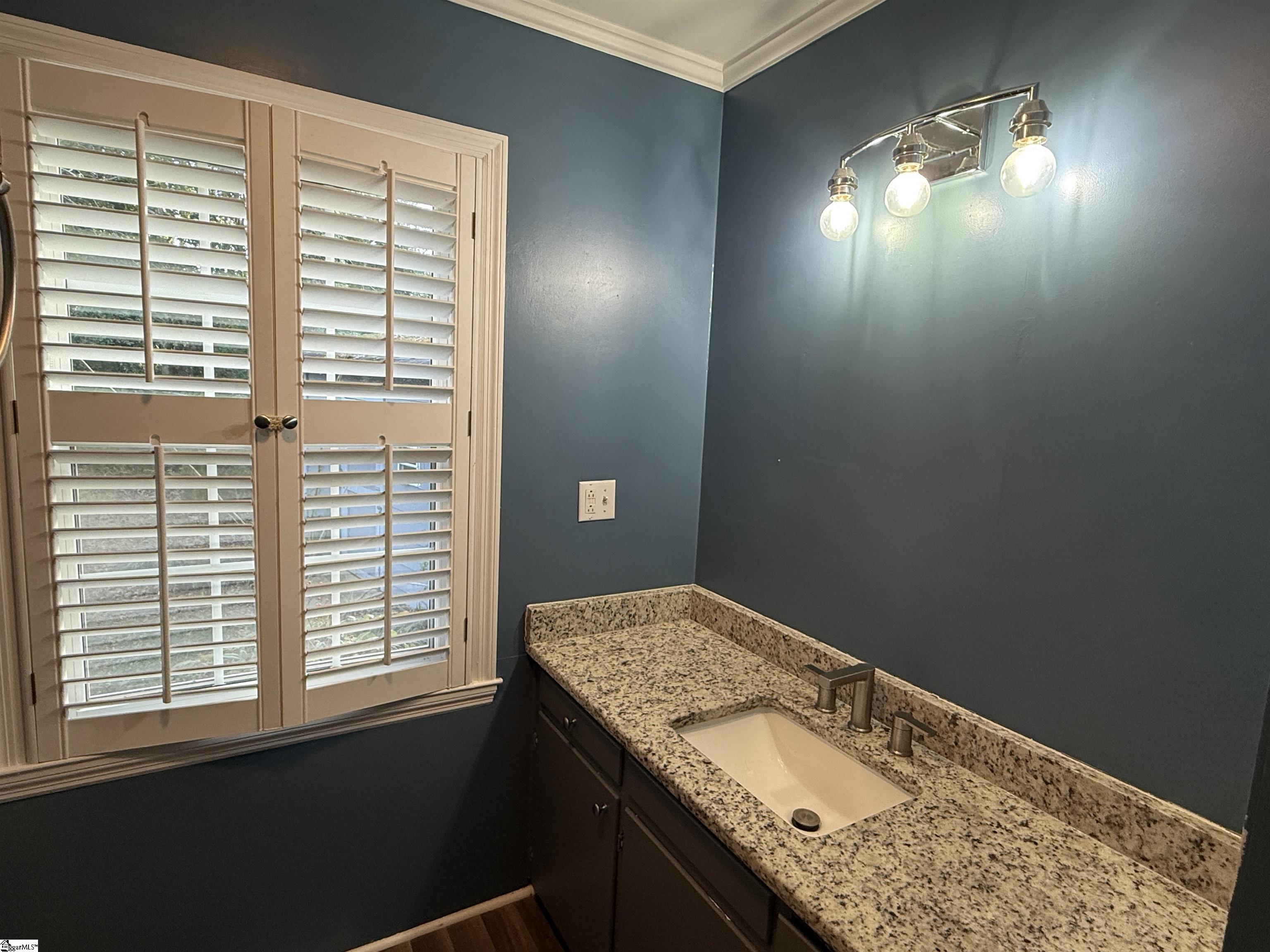 720 Calvert Avenue Clinton, SC 29325 - Photo 13 of 28