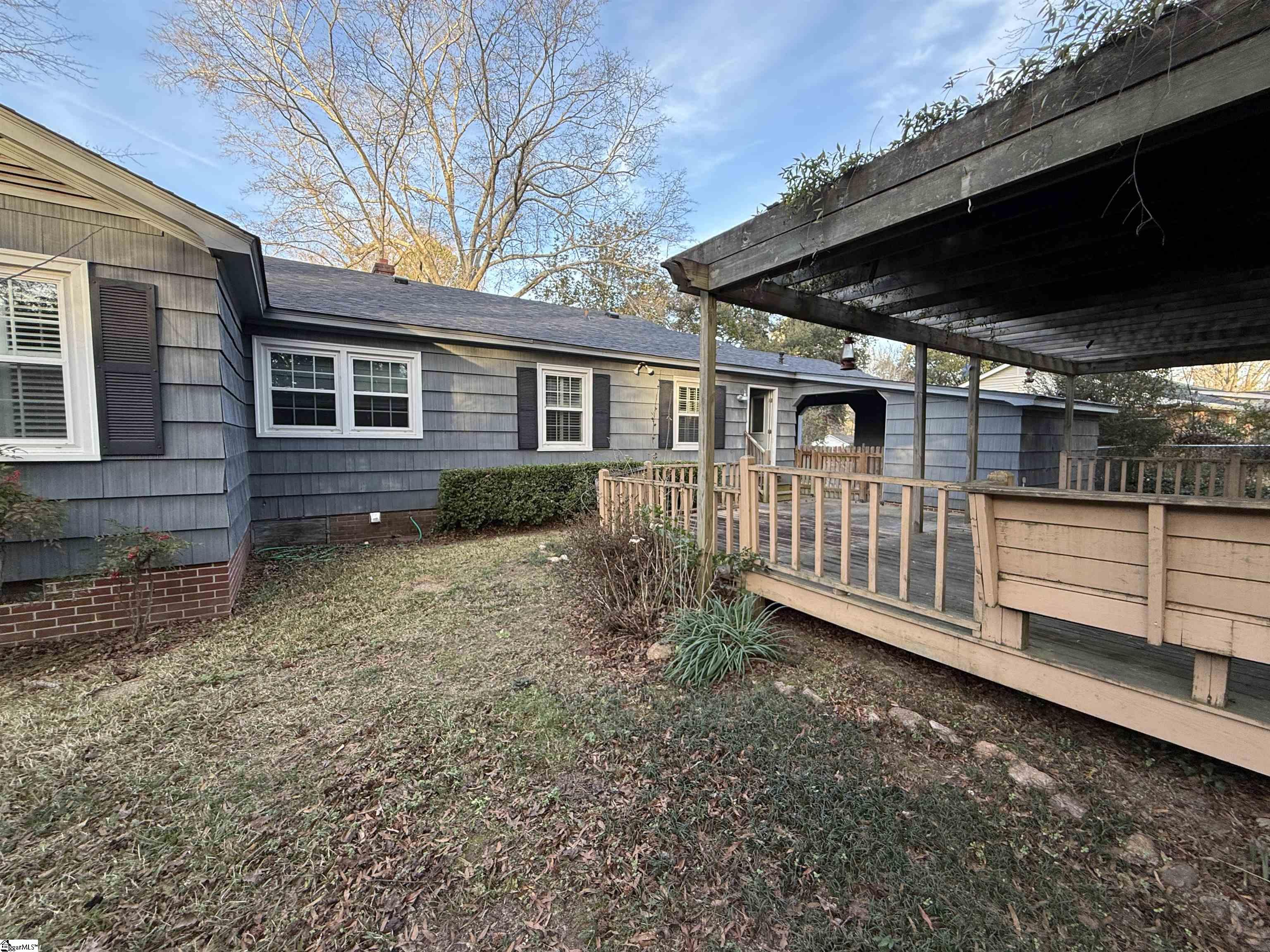 720 Calvert Avenue Clinton, SC 29325 - Photo 22 of 28