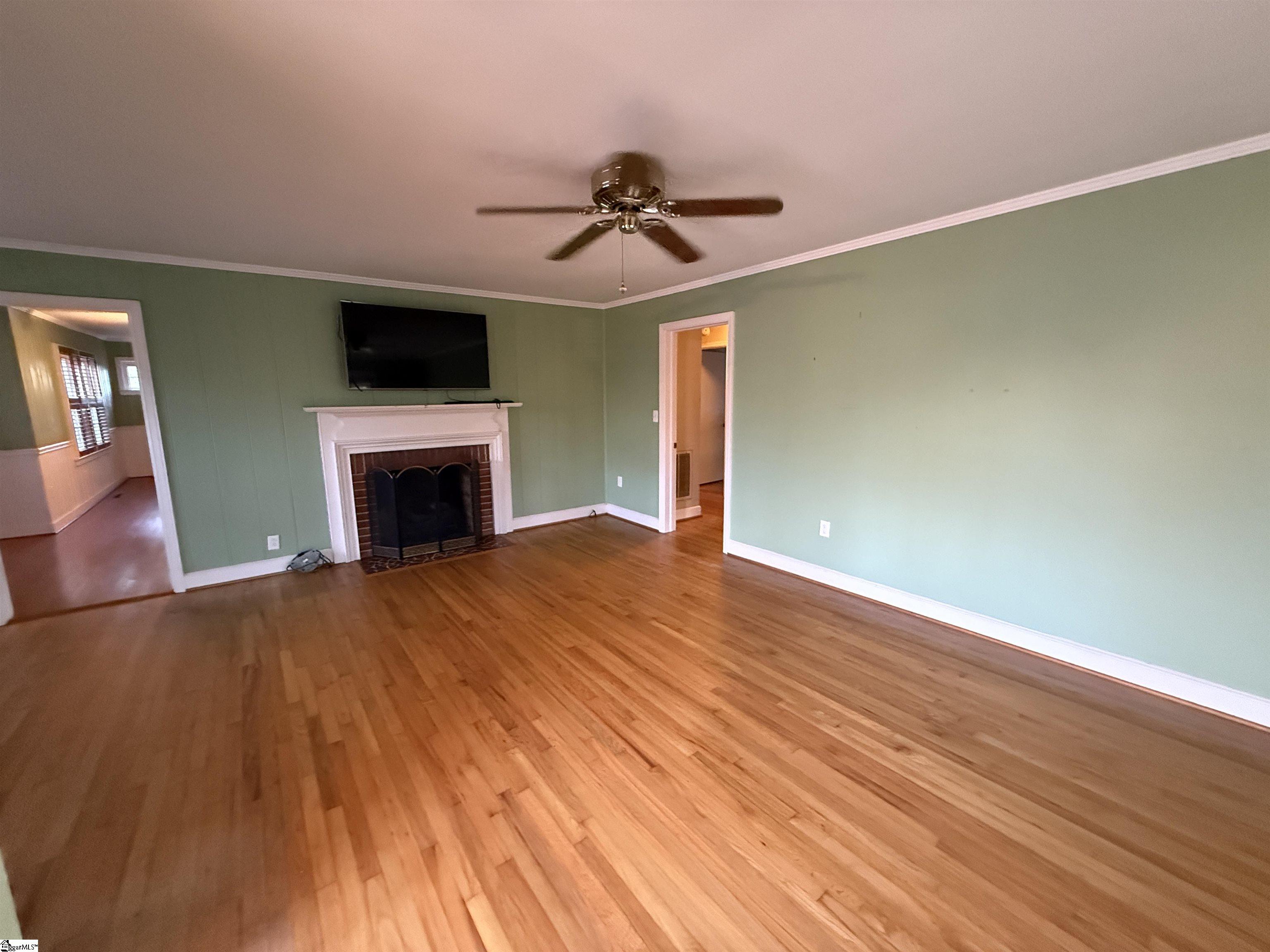 720 Calvert Avenue Clinton, SC 29325 - Photo 7 of 28