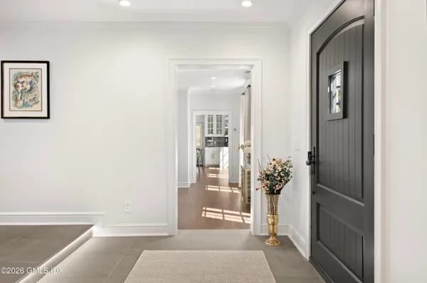 $4,495,000 | 6 Carpenters Brook Road, Greenwich, CT 06831