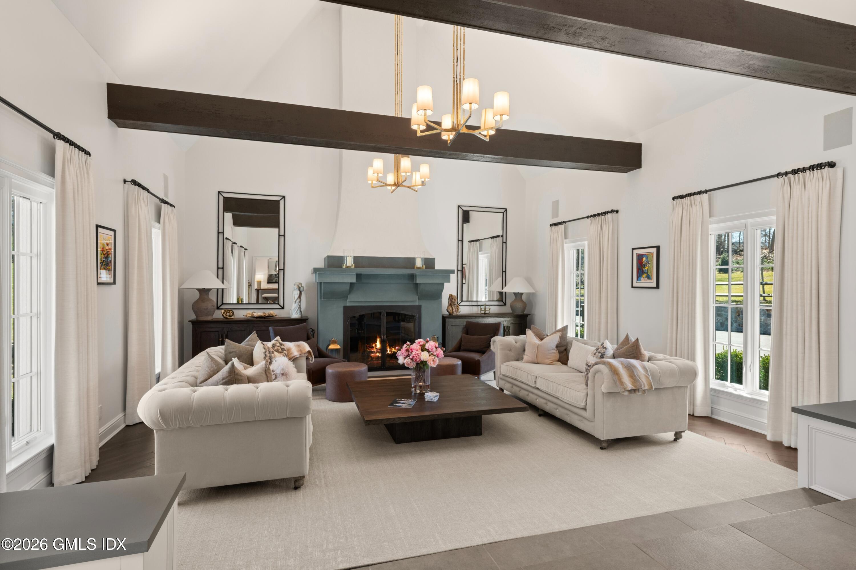 6 Carpenters Brook Road Greenwich, CT 06831 - Photo 12 of 71 5.32 Living Room (2)