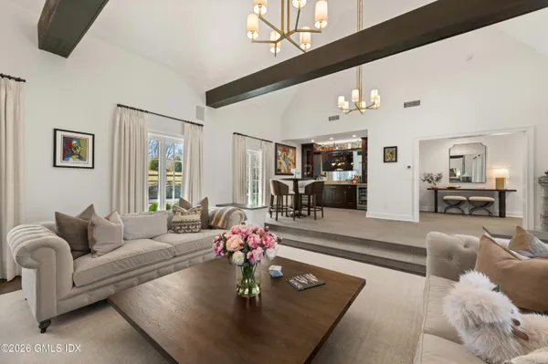 $4,495,000 | 6 Carpenters Brook Road, Greenwich, CT 06831