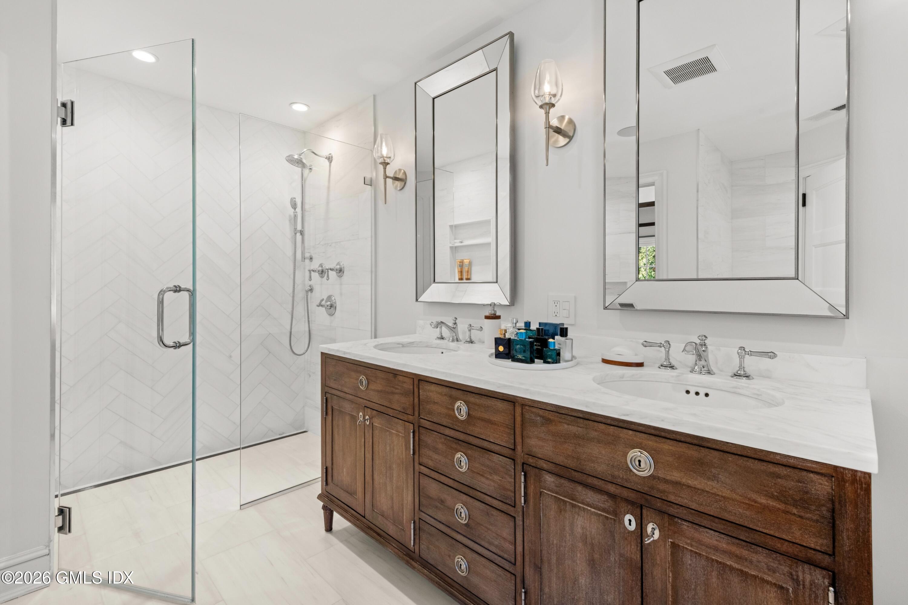 6 Carpenters Brook Road Greenwich, CT 06831 - Photo 39 of 71 11.46 Primary Bath (2)