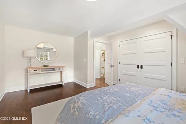$4,495,000 | 6 Carpenters Brook Road, Greenwich, CT 06831