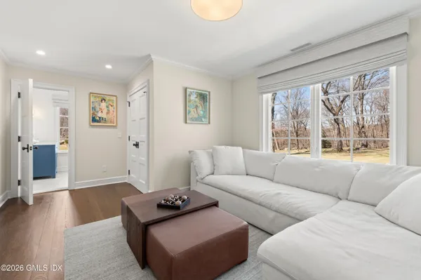 $4,495,000 | 6 Carpenters Brook Road, Greenwich, CT 06831