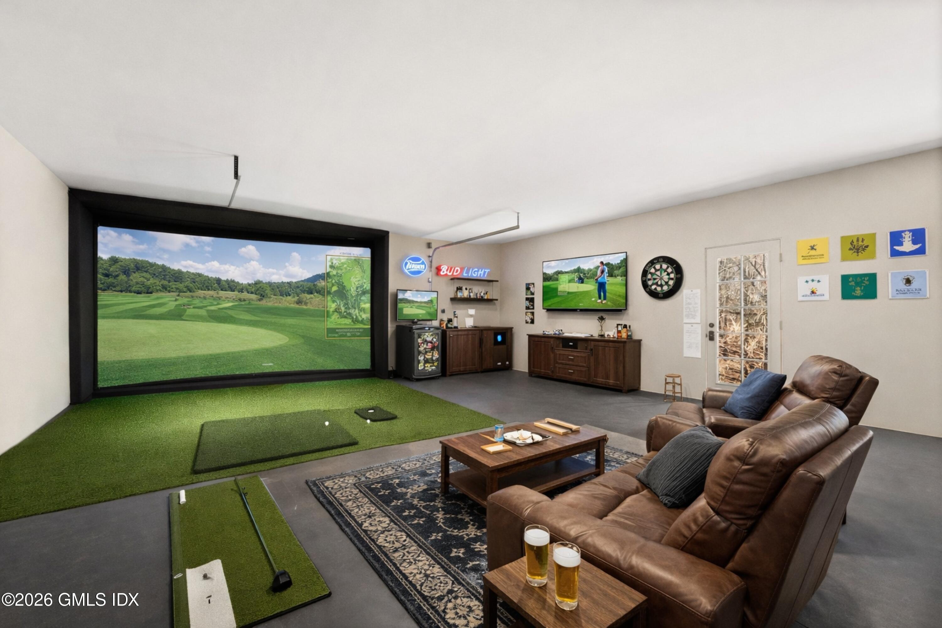 6 Carpenters Brook Road Greenwich, CT 06831 - Photo 54 of 71 13.56 Golf Garage