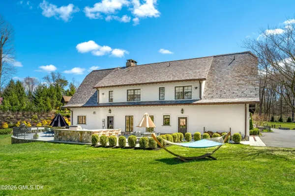 $4,495,000 | 6 Carpenters Brook Road, Greenwich, CT 06831