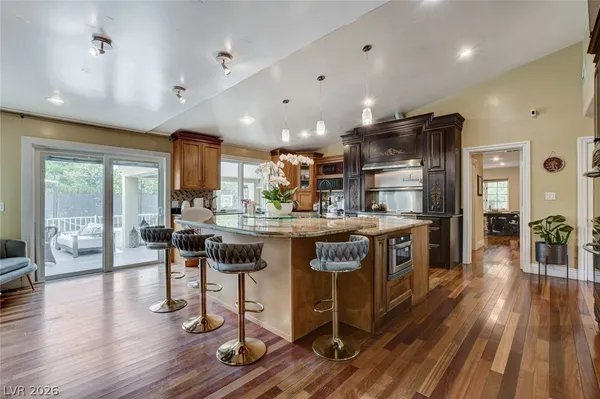 $9,900 | 7001 Alamitos Circle, Las Vegas, NV 89120