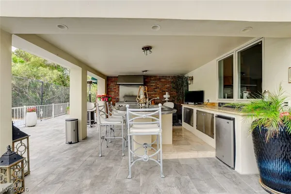 $9,900 | 7001 Alamitos Circle, Las Vegas, NV 89120