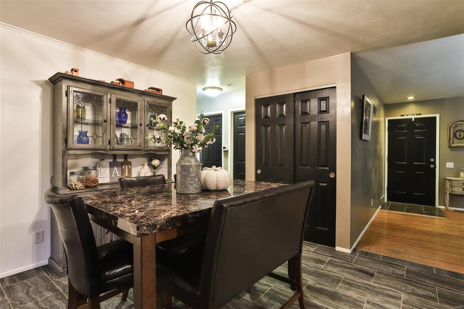 1000 Buckley Road St. Louis, MO 63125 - Photo 13 of 44 Gallery Image 13