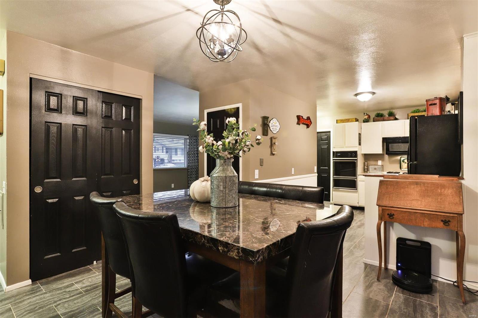 1000 Buckley Road St. Louis, MO 63125 - Photo 14 of 44 Gallery Image 14
