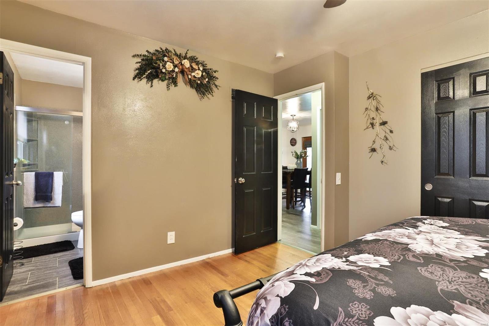 1000 Buckley Road St. Louis, MO 63125 - Photo 29 of 44 Gallery Image 29
