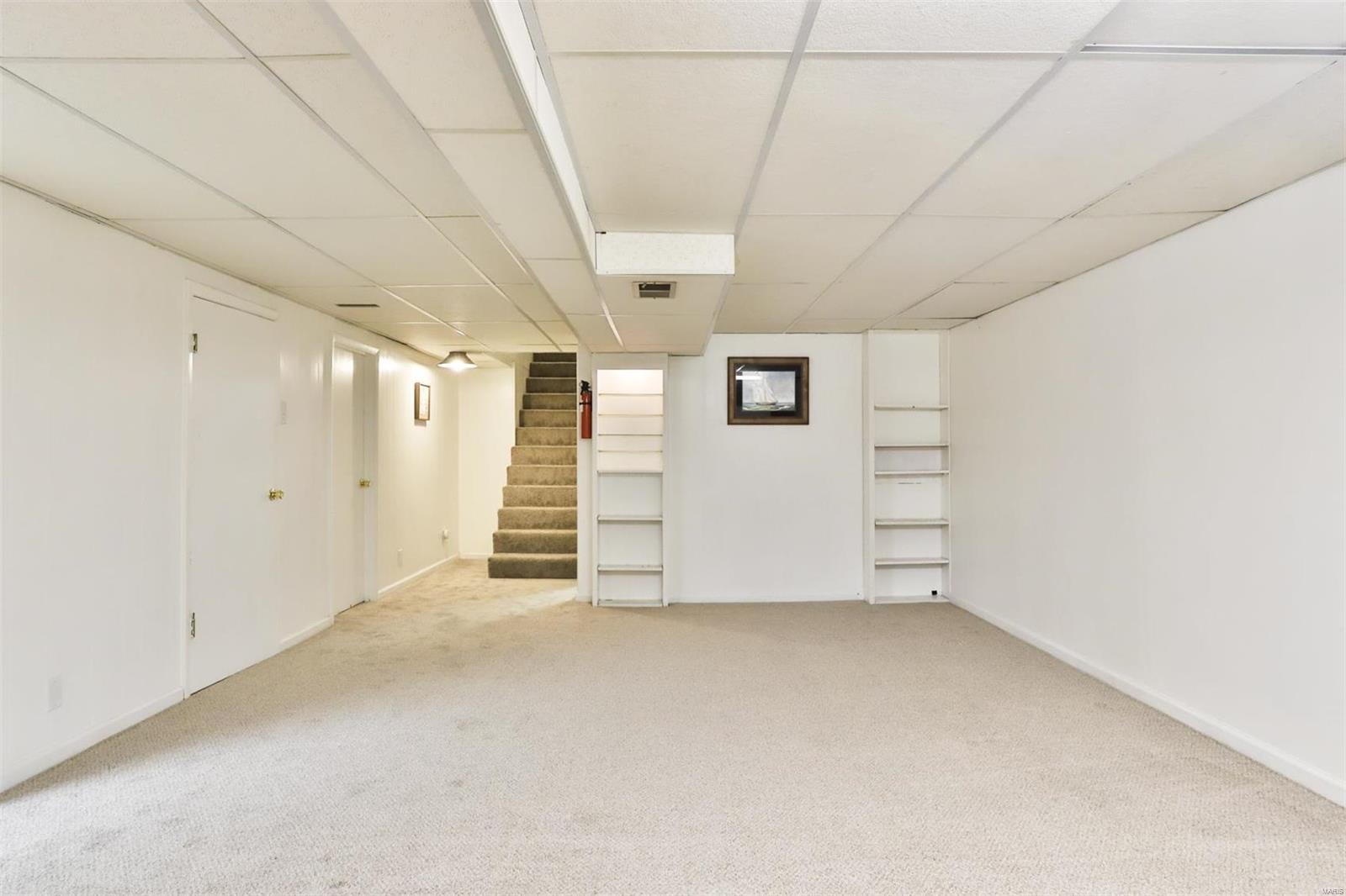 1000 Buckley Road St. Louis, MO 63125 - Photo 33 of 44 Gallery Image 33