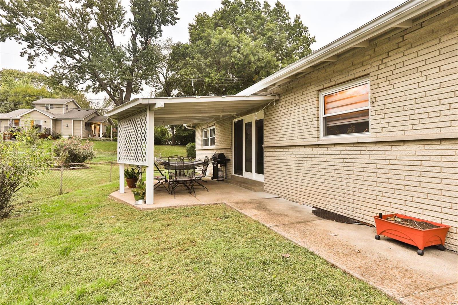 1000 Buckley Road St. Louis, MO 63125 - Photo 40 of 44 Gallery Image 40