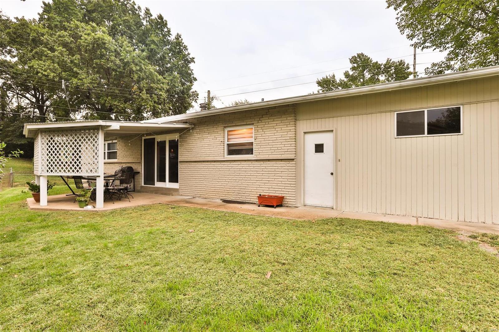 1000 Buckley Road St. Louis, MO 63125 - Photo 41 of 44 Gallery Image 41